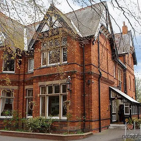 Hotel Clementine Отель