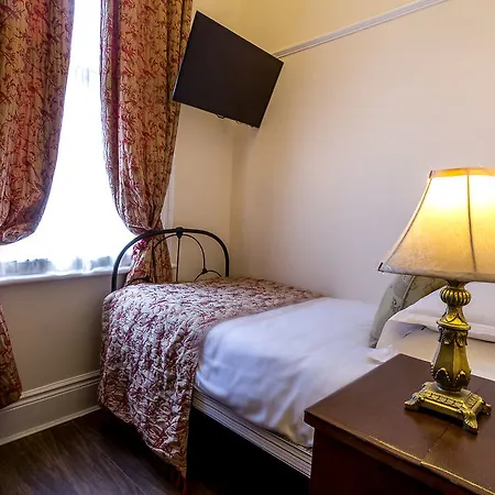 Отель Hotel Clementine Йорк