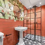 Hotel Clementine