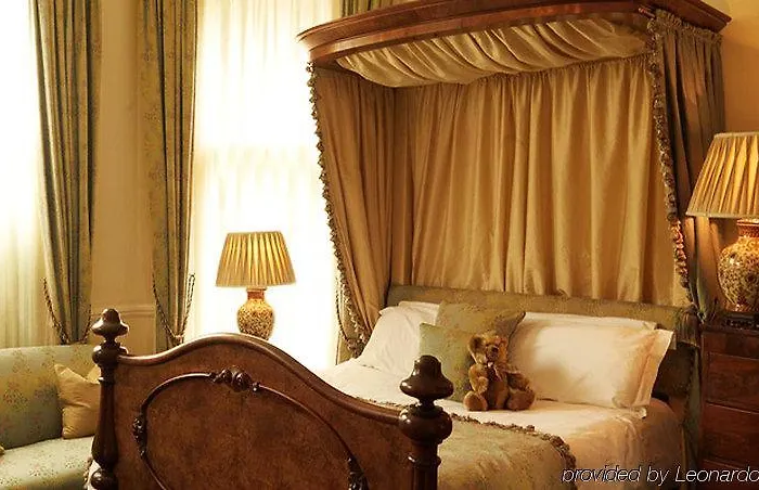 Hotel Clementine Hotel