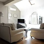 Clementine Hotel 5*