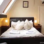 Hotel Clementine